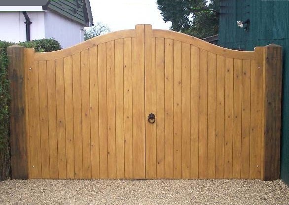 Round Top Tongue & Groove Gates - Bespoke Gates